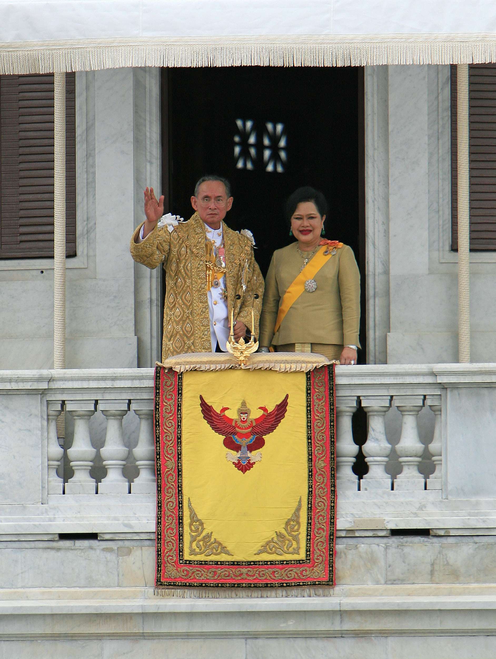 ดวงใจแห่งไทยทั้งผอง